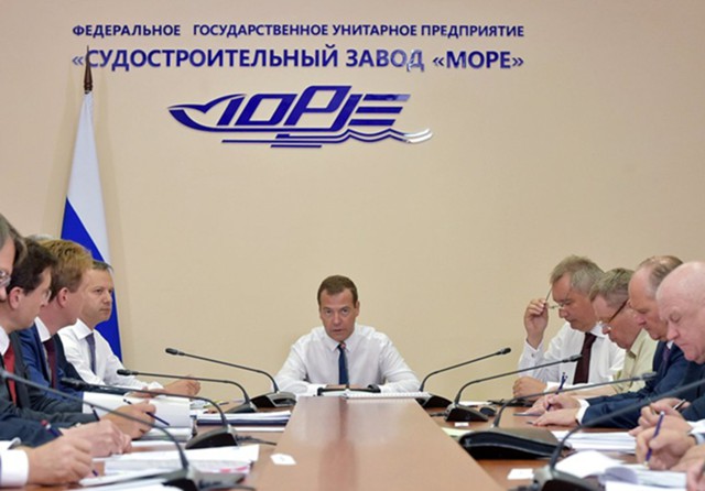 Медведев: промышленность